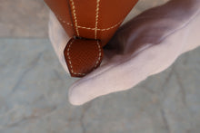 Load image into Gallery viewer, HERMES BOLIDE 35 Graine Couchevel leather Gold 〇U Engraving Hand bag 700060204
