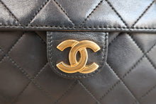 画像をギャラリービューアに読み込む, CHANEL/シャネル マトラッセプッシュロックチェーンショルダーバッグ ラムスキン ブラック/ゴールド金具 ショルダーバッグ 800080004
