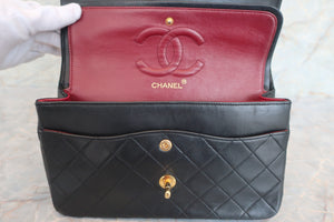 CHANEL Matelasse double flap double chain shoulder bag Lambskin Black/Gold hadware Shoulder bag 600050084