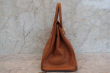 Load image into Gallery viewer, HERMES BIRKIN 35 Graine Couchevel leather Gold □A Engraving Hand bag 700040128
