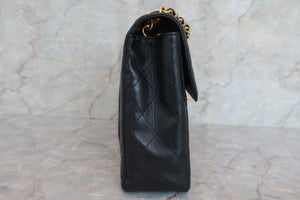 CHANEL Medium Matelasse single flap chain shoulder bag Lambskin Black/Gold hadware Shoulder bag 600050103