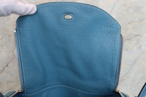 HERMES／エルメス リンディ34 トリヨンクレマンス ブルージーン T刻印 ショルダーバッグ 700060215