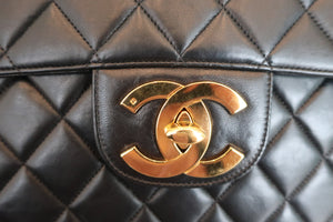 CHANEL Medium Matelasse single flap chain shoulder bag Lambskin Black/Gold hadware Shoulder bag 600050103