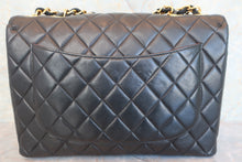 将图片加载到图库查看器，CHANEL/香奈儿 中号CF 单盖包 链条包 羊皮 Black/Gold hadware(黑色/金色金属) 肩背包 600090074
