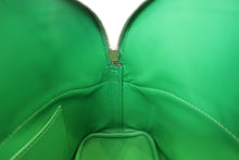 Load image into Gallery viewer, HERMES BOLIDE 27  Epsom leather Bambou □R Engraving Shoulder bag 800090149

