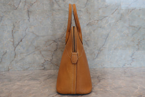 HERMES／BOLIDE 31 Pigskin Natural ○X Engraving Shoulder bag 700070296