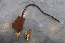 画像をギャラリービューアに読み込む, HERMES／エルメス ケリー28 クシュベル ゴールド 〇T刻印 ショルダーバッグ 800030058
