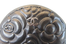 画像をギャラリービューアに読み込む, CHANEL/シャネル カメリアラウンドチェーンショルダーバッグ ラムスキン ブラック/シルバー金具 ショルダーバッグ 700110135
