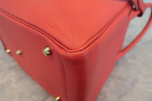 将图片加载到图库查看器，HERMES LINDY 30 Clemence leather Bougainvillier □O刻印 Shoulder bag 700040009
