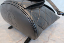 Load image into Gallery viewer, CHANEL Matelasse chain back pack Lambskin Black/Gold hadware Back pack 700100002
