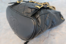 Load image into Gallery viewer, CHANEL Matelasse chain back pack Lambskin Black/Gold hadware Back pack 700100002
