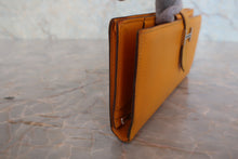 將圖片載入圖庫檢視器 HERMES／エルメス ベアンスフレ ヴォーエプソン ソレイユ □P刻印 財布 800020175
