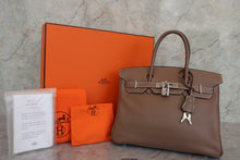 Load image into Gallery viewer, HERMES BIRKIN 30 Swift leather Etoupe gray □J Engraving Hand bag 700050003
