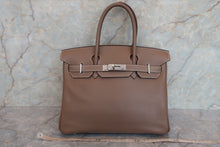 Load image into Gallery viewer, HERMES BIRKIN 30 Swift leather Etoupe gray □J Engraving Hand bag 700050003
