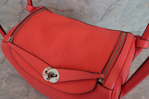HERMES LINDY 26 Clemence leather Rose jaipur D Engraving Shoulder bag 700080002