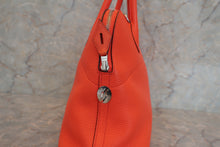 Load image into Gallery viewer, HERMES／BOLIDE 31 Clemence leather Capucine A Engraving Shoulder bag 500120111
