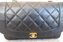 Load image into Gallery viewer, CHANEL  Diana matelasse chain shoulder bag Lambskin Black/Gold hadware Shoulder bag 700010152
