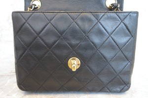 CHANEL Mini Matelasse single flap chain shoulder bag Lambskin Black/Gold hadware Shoulder bag 600110100