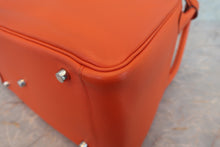 画像をギャラリービューアに読み込む, HERMES／エルメス リンディ30 エバーカラー オレンジ □Q刻印 ショルダーバッグ 700040008
