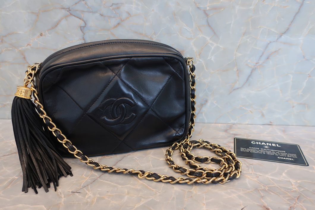 CHANEL CC mark fringe chain shoulder bag Lambskin Navy/Gold hadware Shoulder bag 700100053