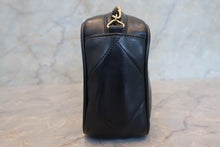 Load image into Gallery viewer, CHANEL CC mark fringe chain shoulder bag Lambskin Navy/Gold hadware Shoulder bag 700100053
