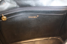 画像をギャラリービューアに読み込む, CHANEL/シャネル 中マトラッセシングルフラップチェーンショルダーバッグ ラムスキン ブラック/ゴールド金具 ショルダーバッグ 700110113
