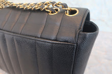 画像をギャラリービューアに読み込む, CHANEL/シャネル マドモアゼルチェーンショルダーバッグ キャビアスキン ブラック/ゴールド金具 ショルダーバッグ 800020014
