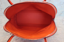 Load image into Gallery viewer, HERMES／BOLIDE 31 Clemence leather Capucine A Engraving Shoulder bag 500120111
