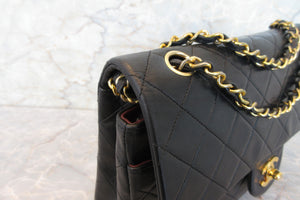 CHANEL Matelasse double flap double chain shoulder bag Lambskin Black/Gold hadware Shoulder bag 700070154