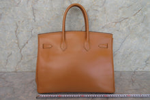Load image into Gallery viewer, HERMES BIRKIN 35 Box carf leather Natural □F Engraving Hand bag 600120231
