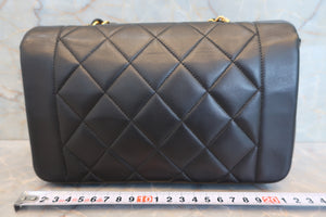 CHANEL  Diana matelasse chain shoulder bag Lambskin Black/Gold hadware Shoulder bag 700100010