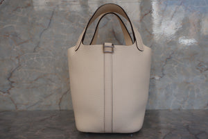 HERMES PICOTIN LOCK PM Clemence leather Nata Y Engraving Hand bag 600110212