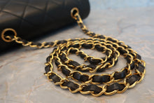 Load image into Gallery viewer, CHANEL  Diana matelasse chain shoulder bag Lambskin Black/Gold hadware Shoulder bag 700100010
