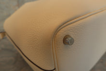 Load image into Gallery viewer, HERMES PICOTIN LOCK PM Clemence leather Nata Y Engraving Hand bag 600110212
