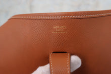 画像をギャラリービューアに読み込む, HERMES／エルメス エブリン1GM クシュベル ゴールド ショルダーバッグ 700110096
