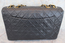 将图片加载到图库查看器，CHANEL/香奈儿 大号CF 单盖 链条包 羊皮 Black/Gold hadware(黑色/金色金属) 肩背包 600080029
