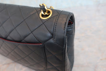 将图片加载到图库查看器，CHANEL/香奈儿 巴黎限定 CF 双盖 链条包 羊皮 Black/Gold hadware(黑色/金色金属) 肩背包 800030144
