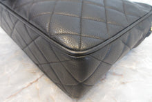 Load image into Gallery viewer, CHANEL Matelasse chain shoulder bag Caviar skin Black/Gold hadware Shoulder bag 600110141
