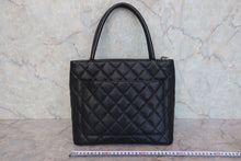 Load image into Gallery viewer, CHANEL Medallion Tote Caviar skin Black/Silver hardware Tote bag 800090108
