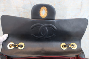 CHANEL Big Matelasse Single flap chain shoulder bag Lambskin Black/Gold hadware Shoulder bag 600080029