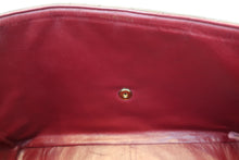 Load image into Gallery viewer, CHANEL  V-Stitch chain shoulder bag Lambskin Black/Gold hadware Shoulder bag 700100063
