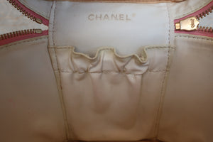 CHANEL/香奈儿 经典双C 化妆包 荔枝皮 Pink/Gold hadware(粉色/金色金属) 小包 600090077