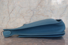 将图片加载到图库查看器，HERMES EVELYNE 2PM Clemence leather Blue jean □K刻印 Shoulder bag 700120171
