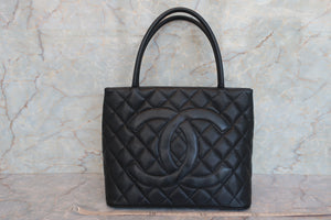 CHANEL/シャネル 復刻トート キャビアスキン ブラック/シルバー金具 トートバッグ 700060203