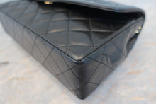 Load image into Gallery viewer, CHANEL Paris Limited Matelasse double flap chain shoulder bag Lambskin Black/Gold hadware Shoulder bag 700100075
