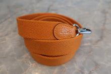 将图片加载到图库查看器，HERMES  EVELYNE TPM Clemence leather Orange C刻印 Shoulder bag 700090048

