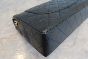 CHANEL Paris Limited Matelasse double flap chain shoulder bag Lambskin Black/Gold hadware Shoulder bag 700100075