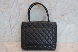 CHANEL/シャネル 復刻トート キャビアスキン ブラック/ゴールド金具 トートバッグ 700090015