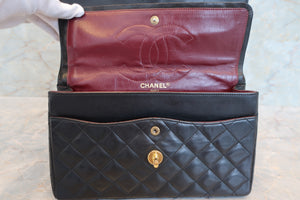 CHANEL Paris Limited Matelasse double flap chain shoulder bag Lambskin Black/Gold hadware Shoulder bag 700100075