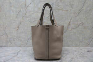 HERMES／エルメス ピコタンロックＭＭ トリヨンクレマンス トゥルティエールグレー □N刻印 ハンドバッグ 700090041